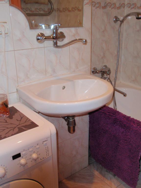 Central Cietoksna Street Apartment Daugavpils Zimmer foto